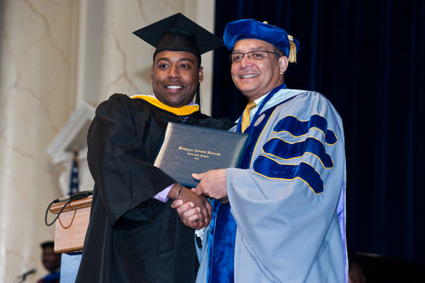 wau_2011_graduation-275